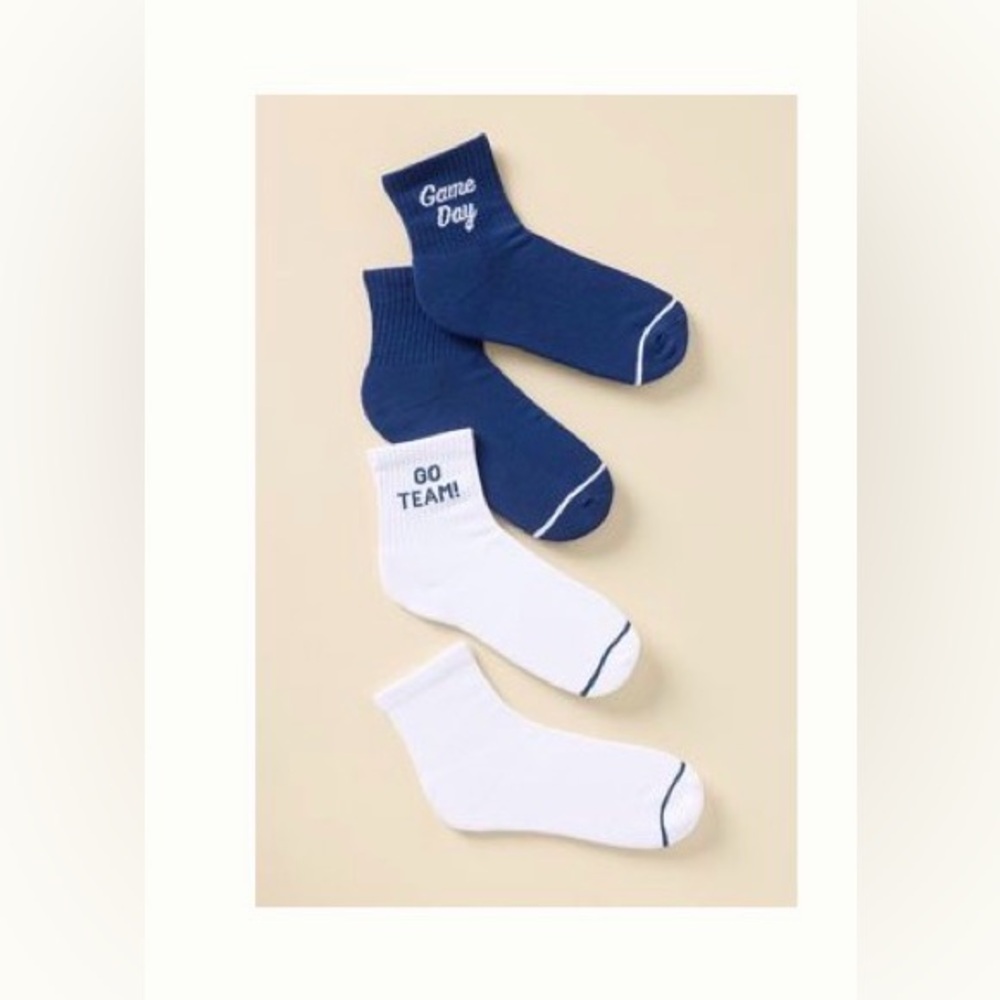 NWT Daily Practice x Anthropologie Game Day Set of Two Socks - Picture 3 of 3